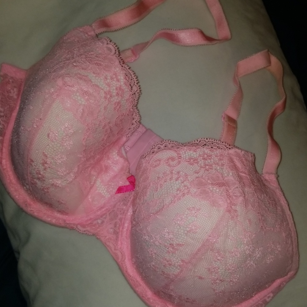 Victoria's Secret 38D